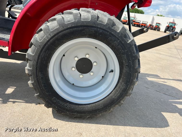 image for item DR5536 Mahindra MAX25XLH  MFWD tractor