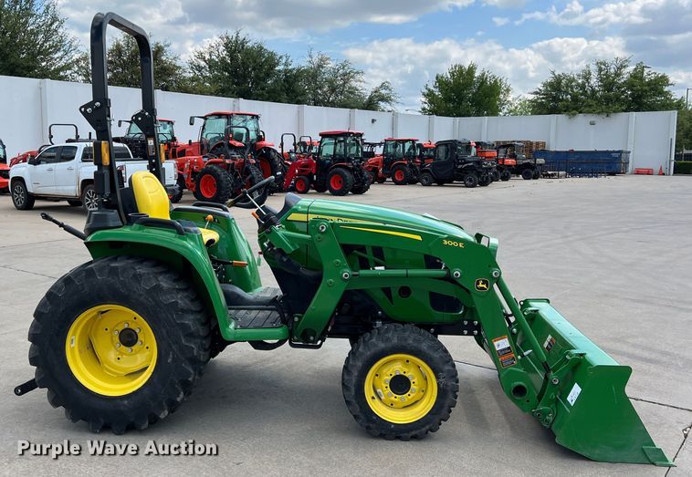image for item DR5538 2022 John Deere 3032E  MFWD tractor