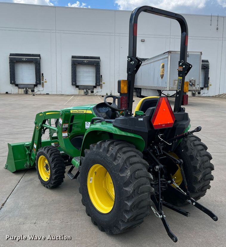 image for item DR5538 2022 John Deere 3032E  MFWD tractor