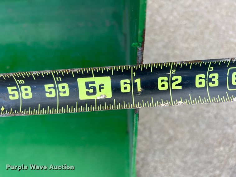 image for item DR5538 2022 John Deere 3032E  MFWD tractor