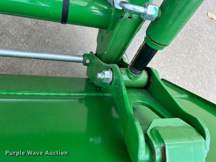 image for item DR5538 2022 John Deere 3032E  MFWD tractor