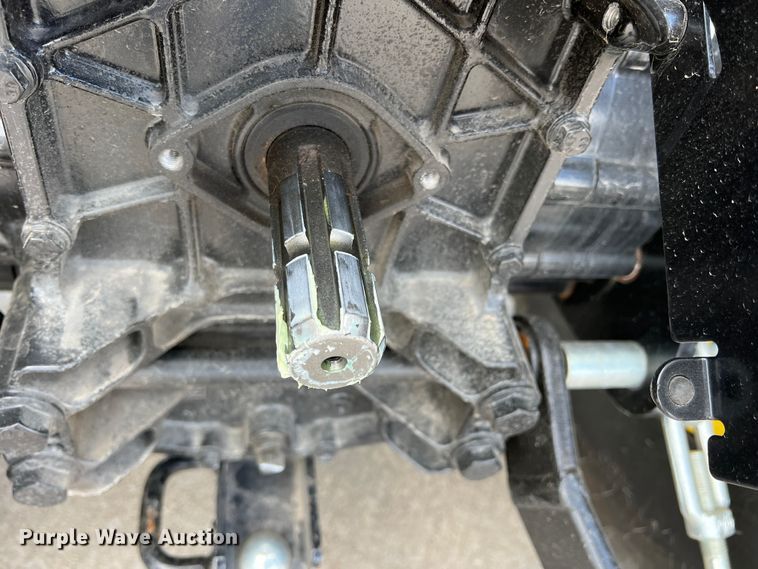 image for item DR5538 2022 John Deere 3032E  MFWD tractor