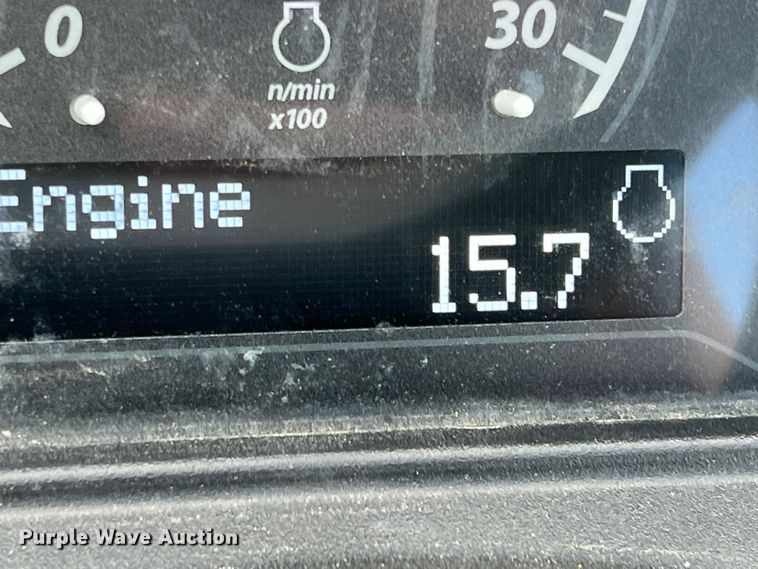 image for item DR5538 2022 John Deere 3032E  MFWD tractor