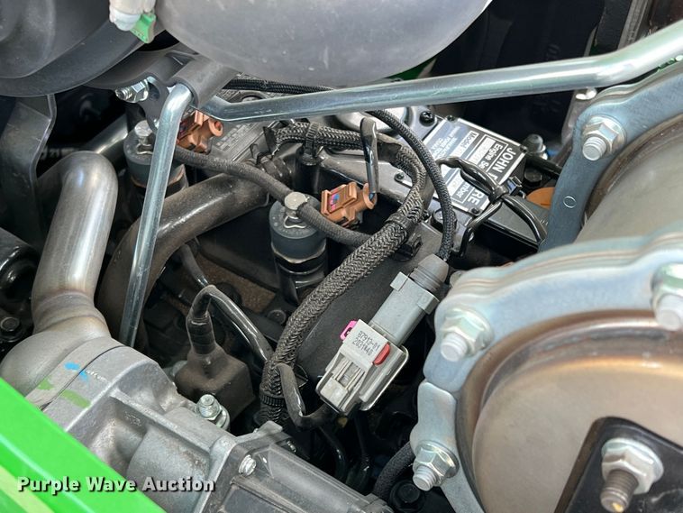 image for item DR5538 2022 John Deere 3032E  MFWD tractor