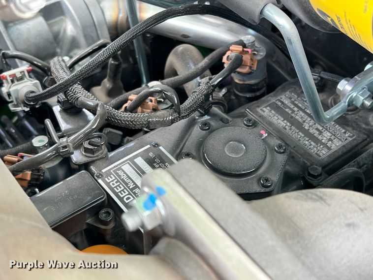 image for item DR5538 2022 John Deere 3032E  MFWD tractor