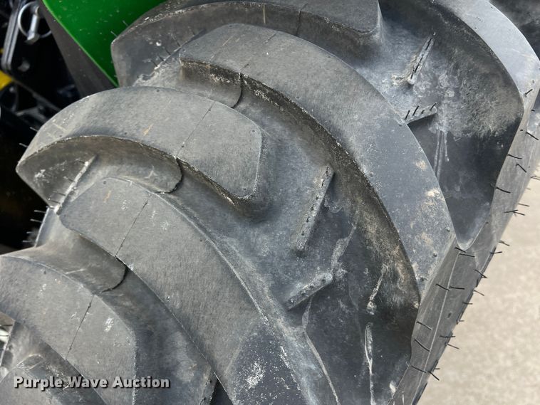 image for item DR5538 2022 John Deere 3032E  MFWD tractor