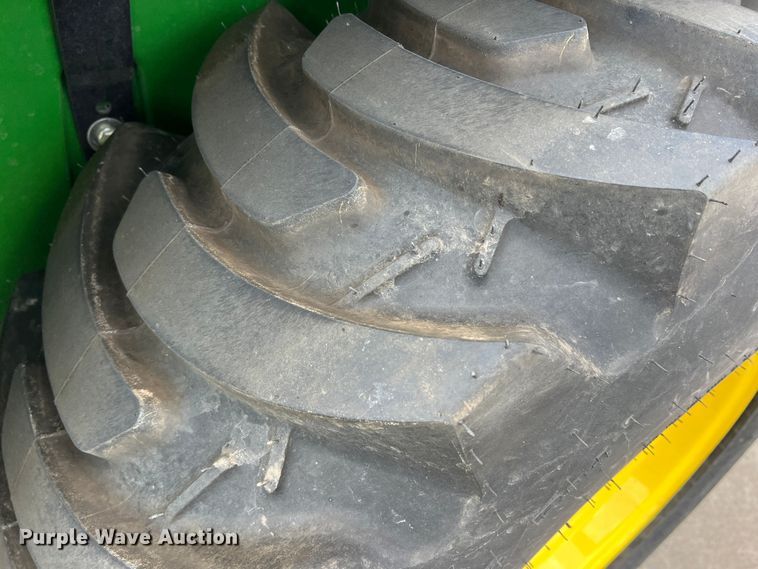 image for item DR5538 2022 John Deere 3032E  MFWD tractor