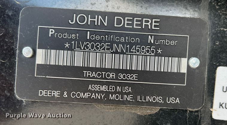image for item DR5538 2022 John Deere 3032E  MFWD tractor
