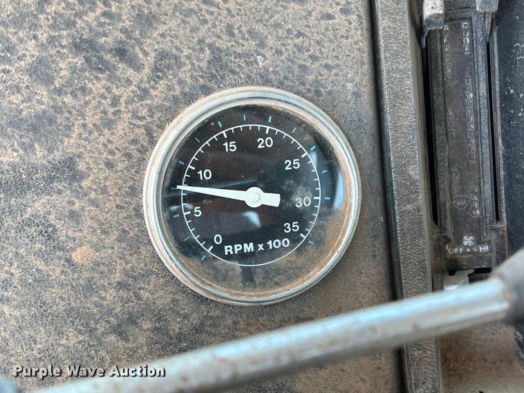 image for item DR5546 1986 Ford 9000  semi truck