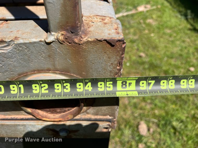 image for item DR5547 Grain trailer