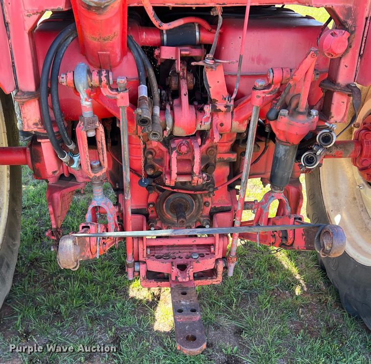 image for item DR5548 Belarus 925  MFWD tractor