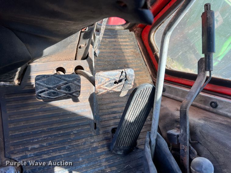 image for item DR5548 Belarus 925  MFWD tractor