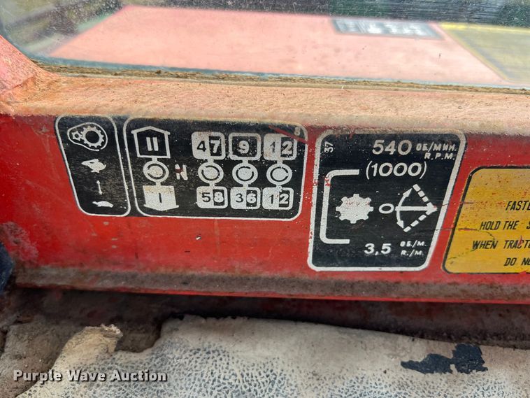 image for item DR5548 Belarus 925  MFWD tractor