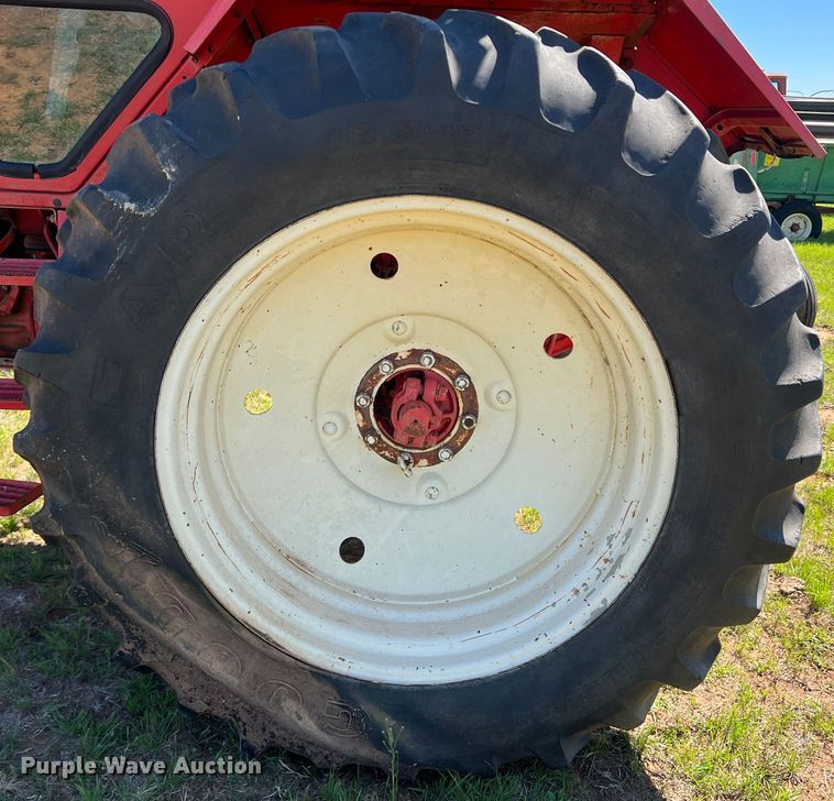 image for item DR5548 Belarus 925  MFWD tractor