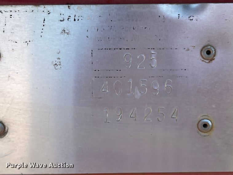 image for item DR5548 Belarus 925  MFWD tractor