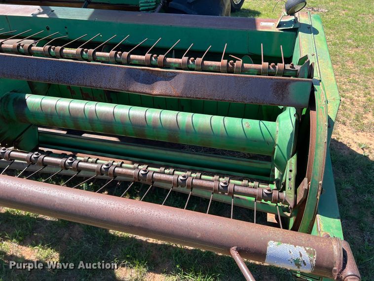 image for item DR5549 1978 John Deere 2280  swather / windrower