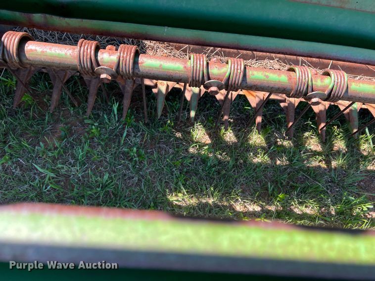 image for item DR5549 1978 John Deere 2280  swather / windrower