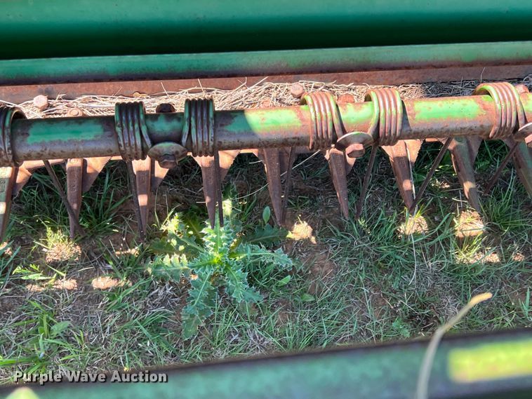 image for item DR5549 1978 John Deere 2280  swather / windrower