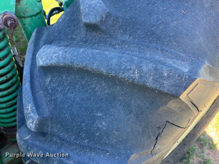 image for item DR5549 1978 John Deere 2280  swather / windrower