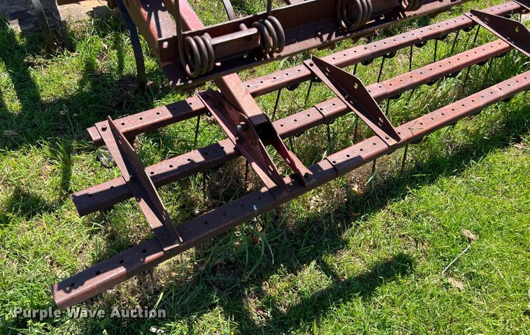 image for item DR5551 International  field cultivator