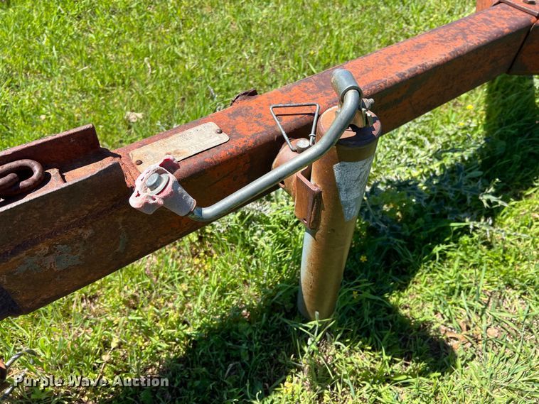 image for item DR5558 Donahue SW  swather trailer