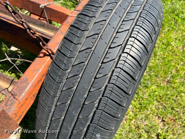 image for item DR5558 Donahue SW  swather trailer