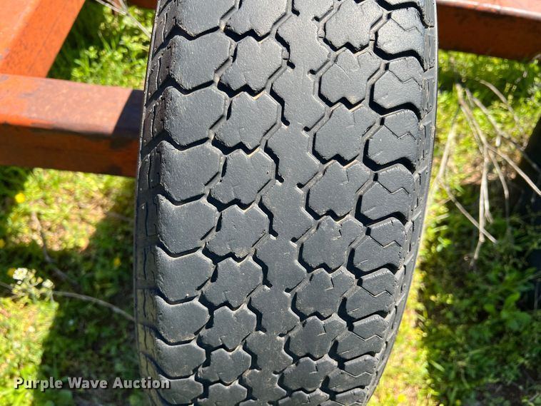 image for item DR5558 Donahue SW  swather trailer