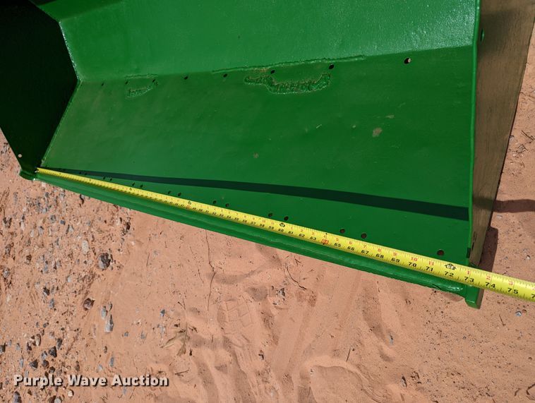 image for item DR6927 1979 John Deere 2040  tractor