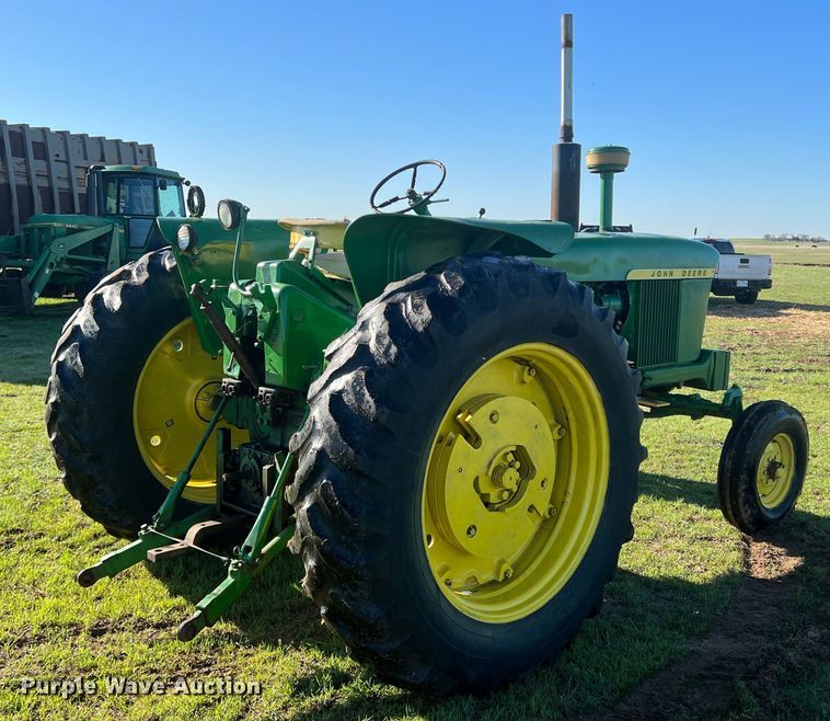 image for item DS2865 1963 John Deere 4010  tractor