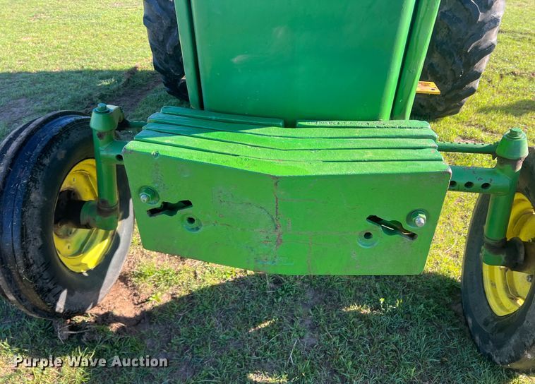 image for item DS2865 1963 John Deere 4010  tractor