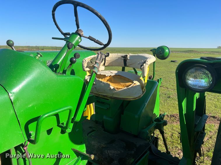 image for item DS2865 1963 John Deere 4010  tractor