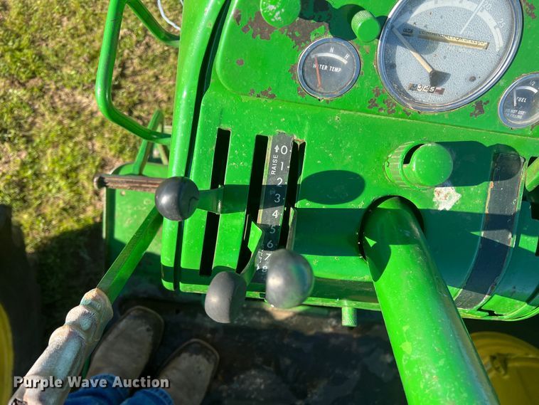 image for item DS2865 1963 John Deere 4010  tractor