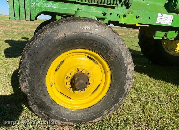 image for item DS2865 1963 John Deere 4010  tractor
