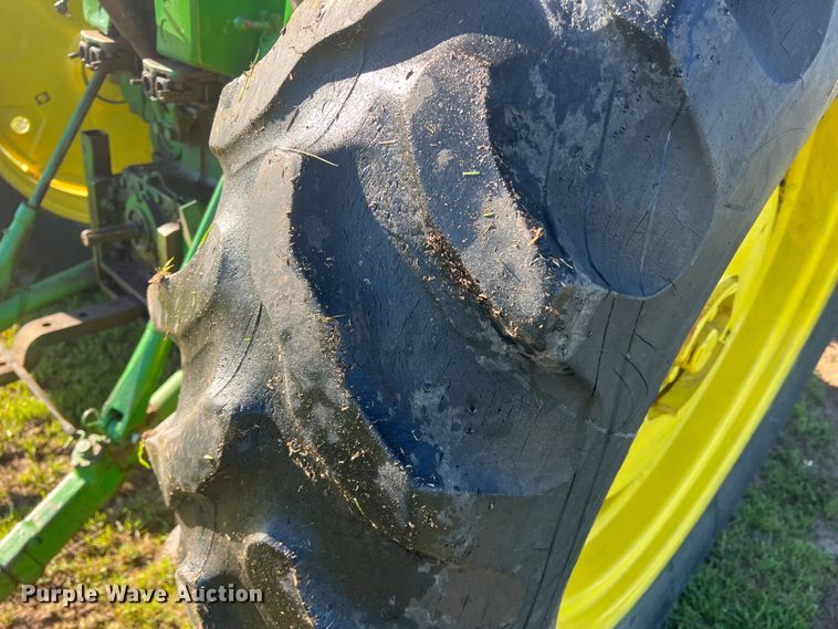 image for item DS2865 1963 John Deere 4010  tractor