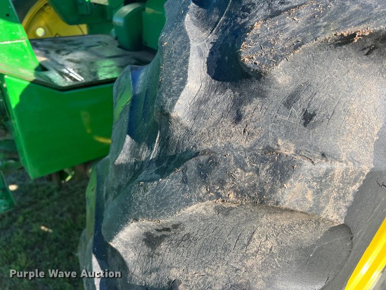 image for item DS2865 1963 John Deere 4010  tractor