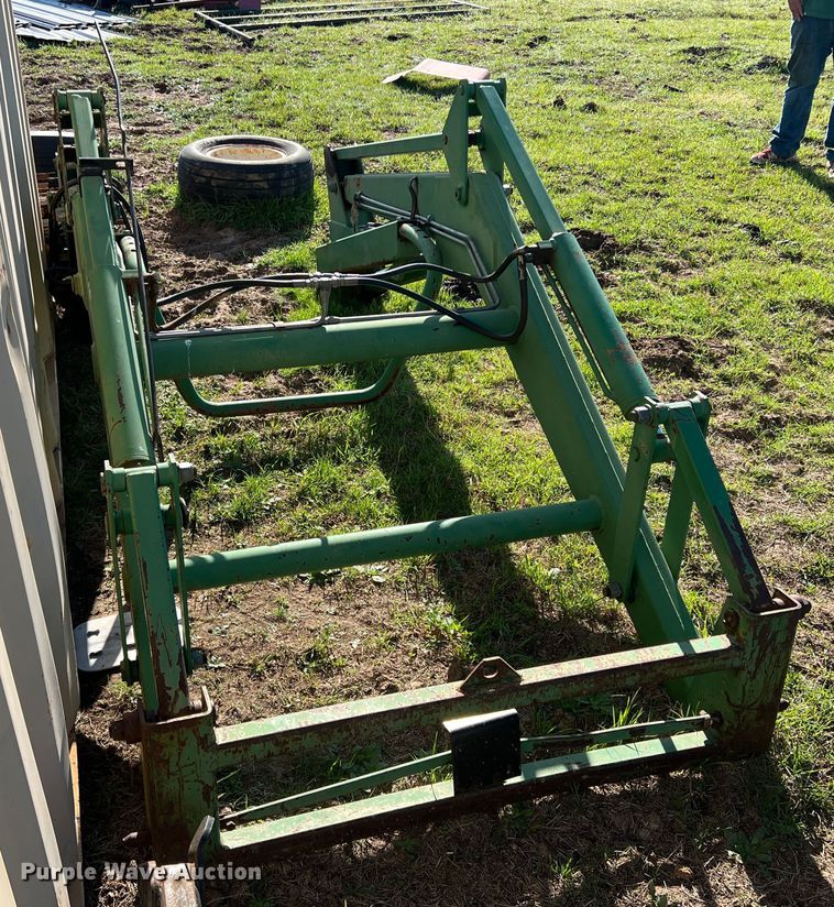 image for item DS2865 1963 John Deere 4010  tractor