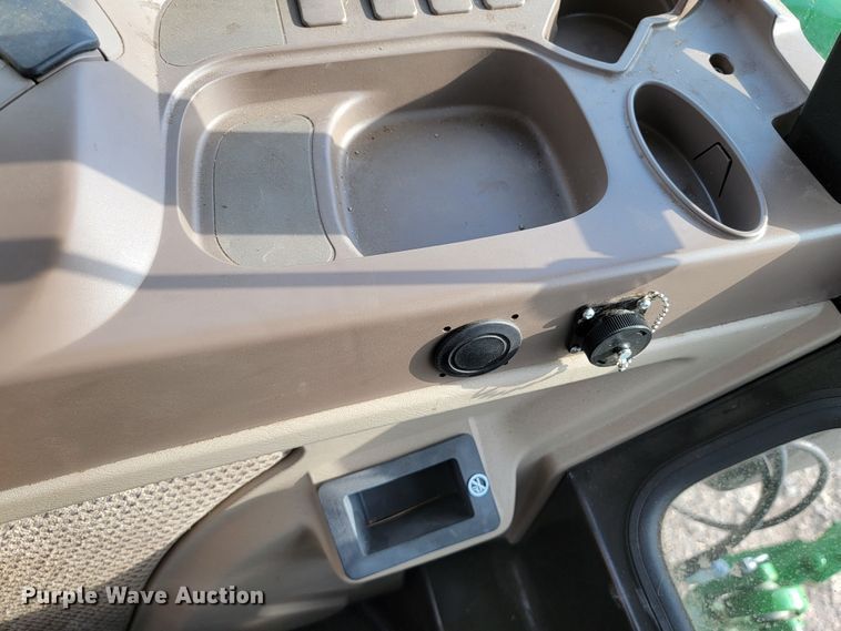 image for item HP9700 2022 John Deere 5090E  tractor