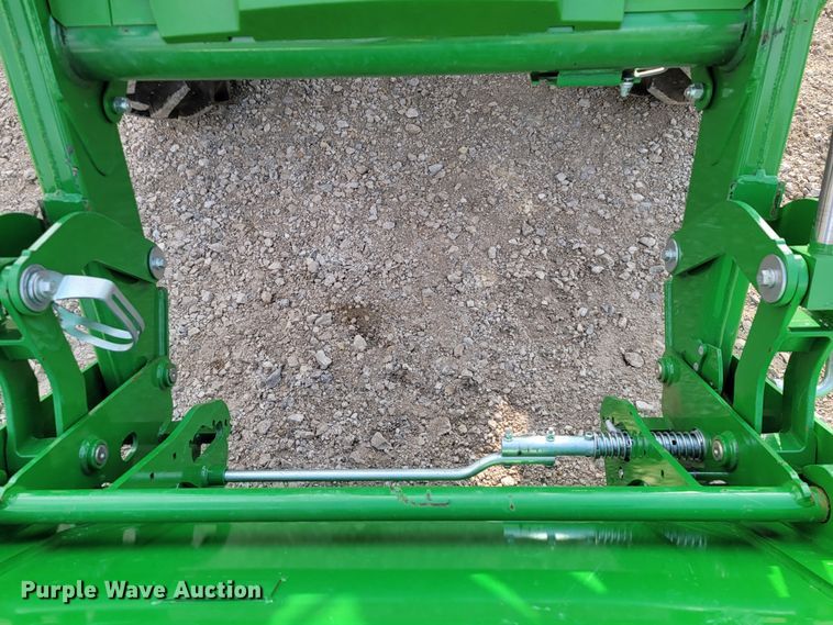 image for item HP9700 2022 John Deere 5090E  tractor