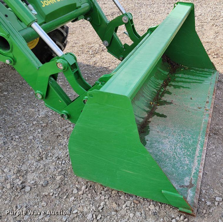 image for item HP9700 2022 John Deere 5090E  tractor