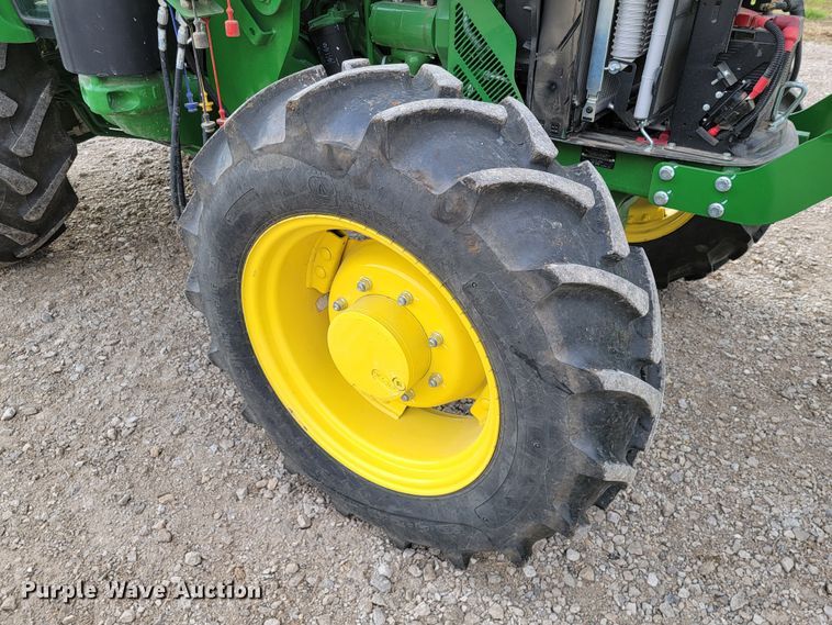 image for item HP9700 2022 John Deere 5090E  tractor