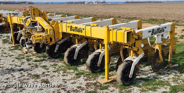 image for item JB9479 Buffalo 63000630  row crop cultivator