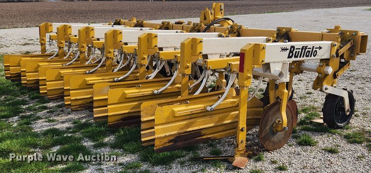 image for item JB9479 Buffalo 63000630  row crop cultivator
