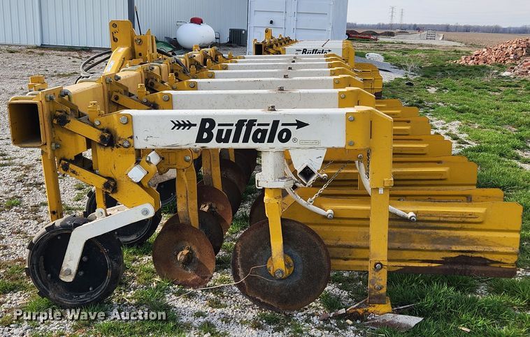image for item JB9479 Buffalo 63000630  row crop cultivator