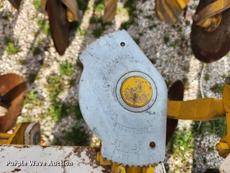 image for item JB9479 Buffalo 63000630  row crop cultivator