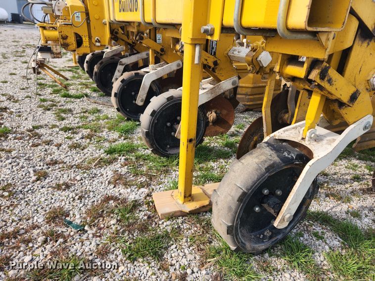 image for item JB9479 Buffalo 63000630  row crop cultivator