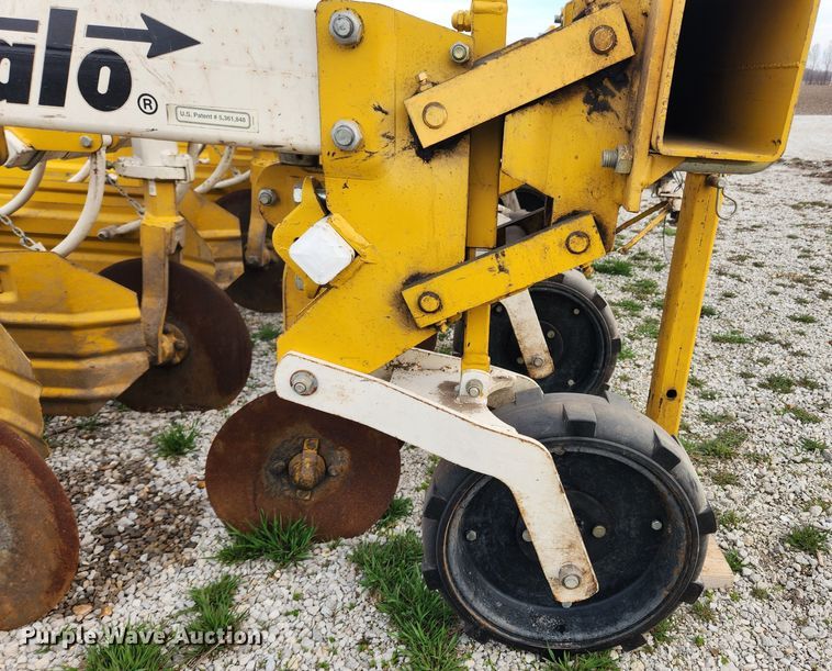 image for item JB9479 Buffalo 63000630  row crop cultivator