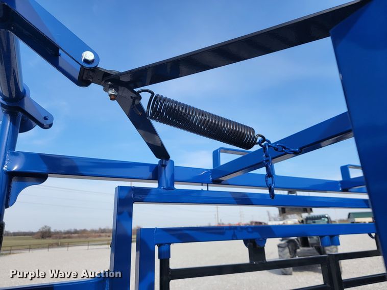 image for item JL9317 Squeeze chute