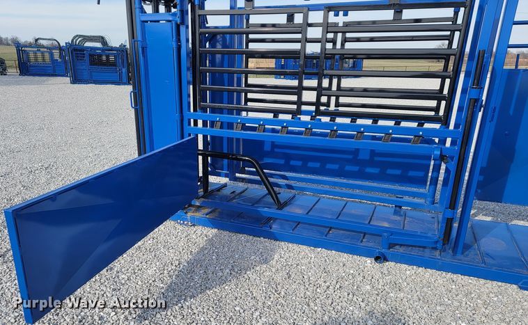 image for item JL9317 Squeeze chute