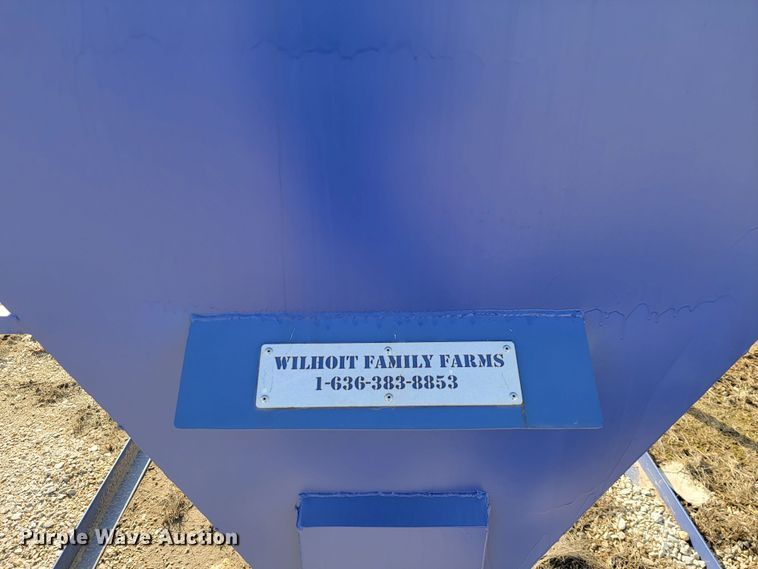 image for item JL9318 Feed bin