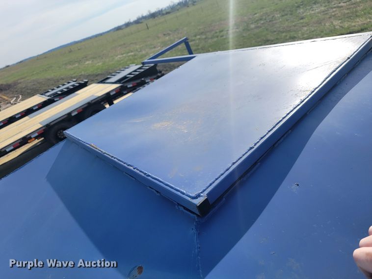 image for item JL9318 Feed bin